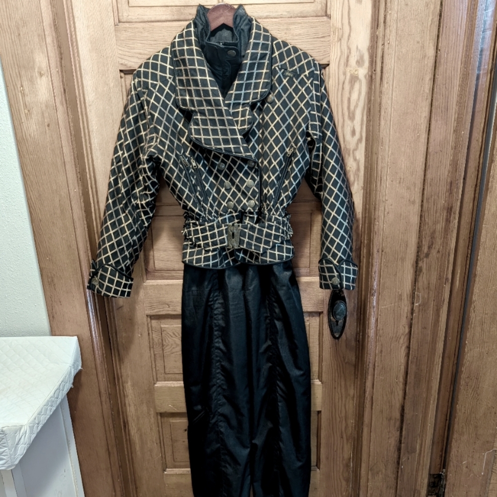 Skea Paris Vail Vintage One Piece Gold Black Snow Ski Suit Womens Size 6 Small￼